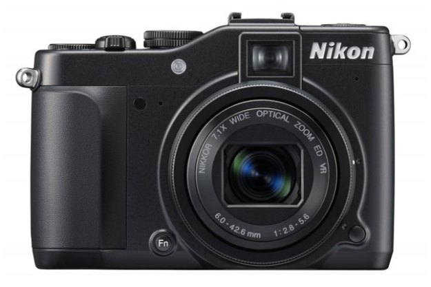 Nikon P7000