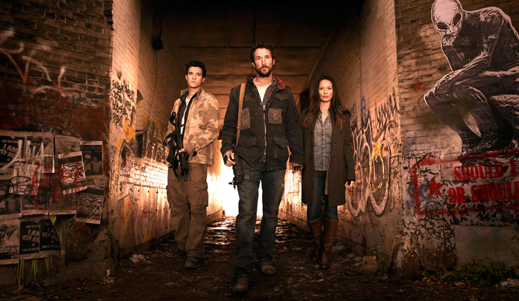 Falling Skies: Noah Wyle, Moon Bloodgood, Drew Roy