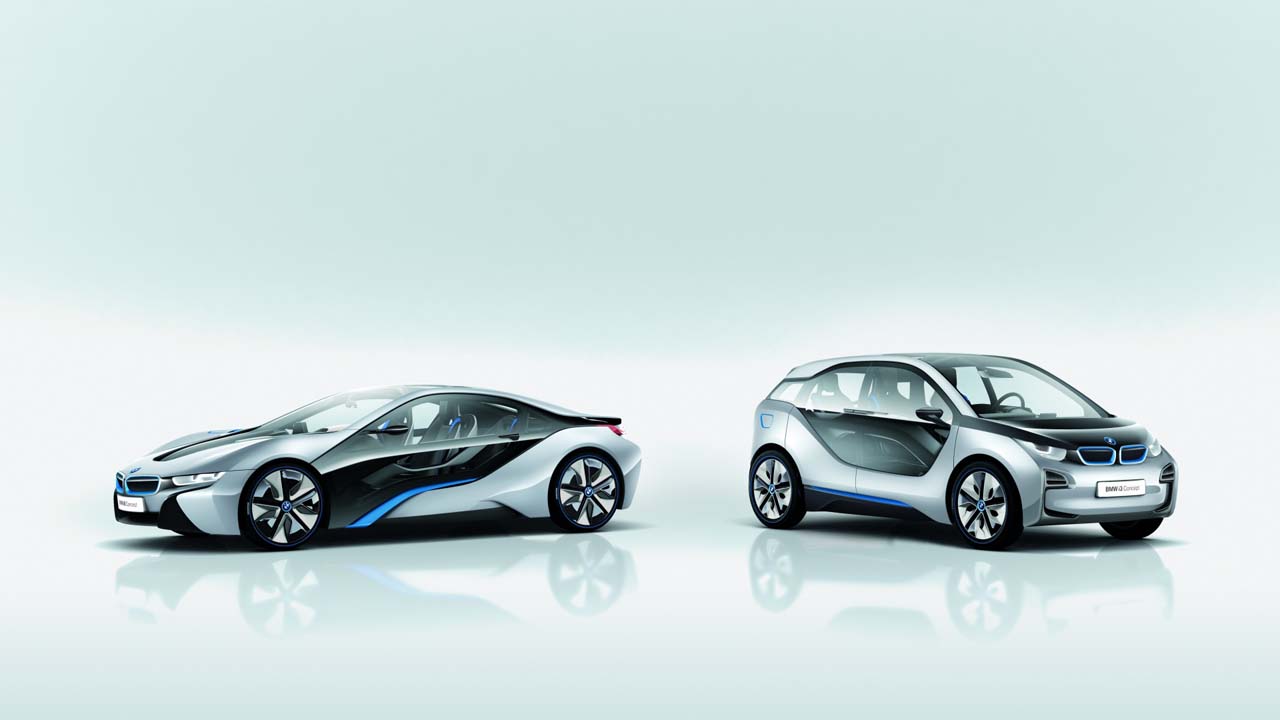 BMW i3 and i8 whitespace shot