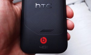 htc-rezound-review-back-beats-audio-logo