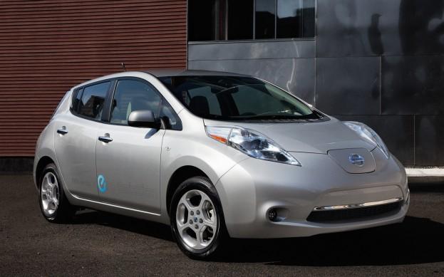 Nissan Leaf front three-quarter view