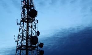 cell tower [Shutterstock noolwlee]