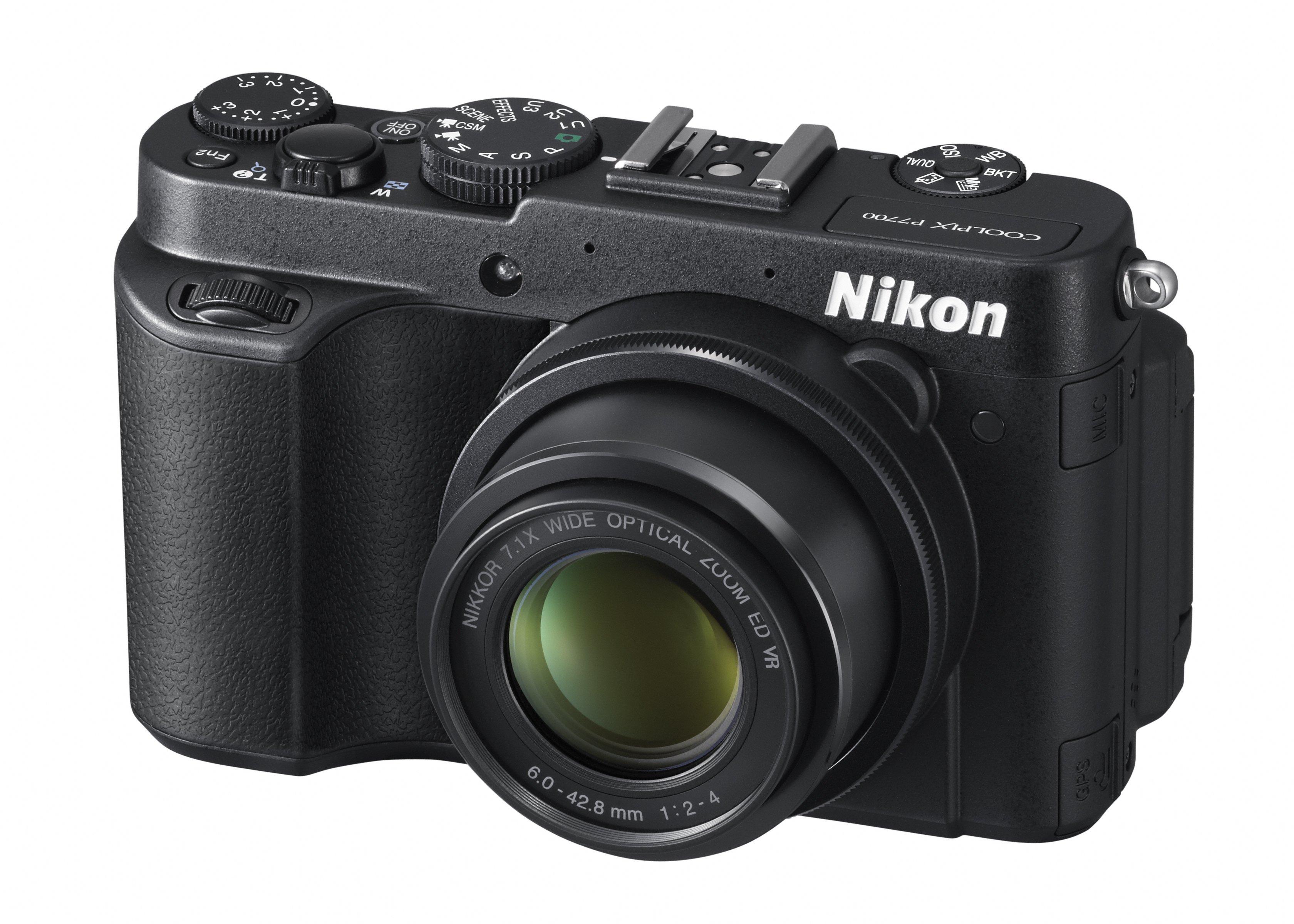 nikon coolpix p7700 