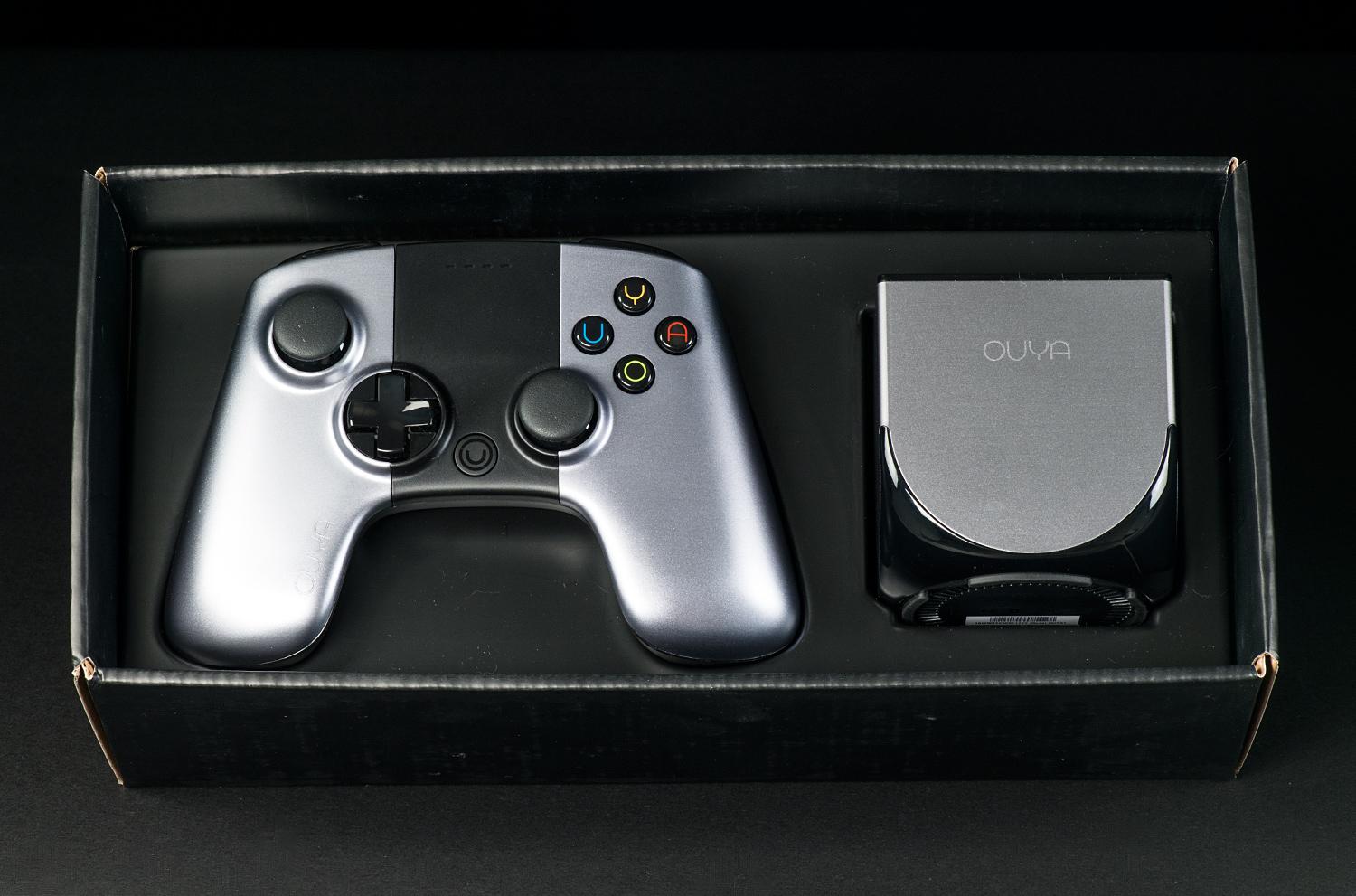 ouya-packaging-open