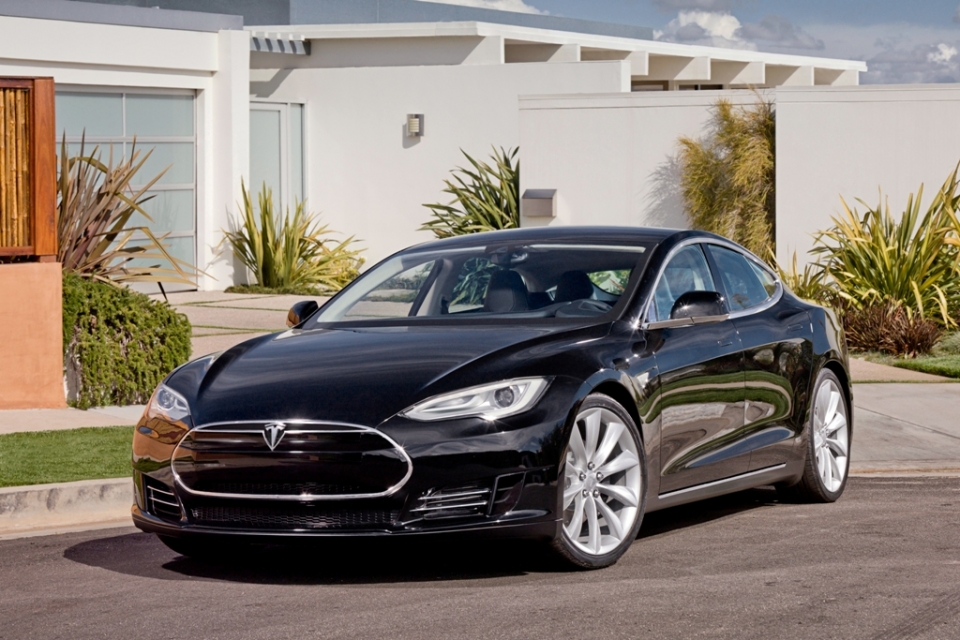 Tesla Model S sedan