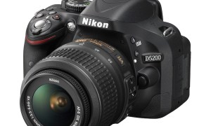 nikon unveils d5200 dslr borrows from pricier d7000 front