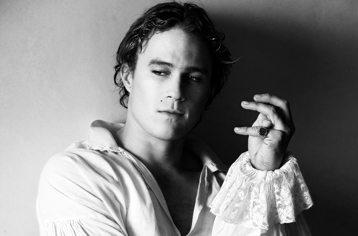 shoot magazine caliber celebrity portraits heath ledger