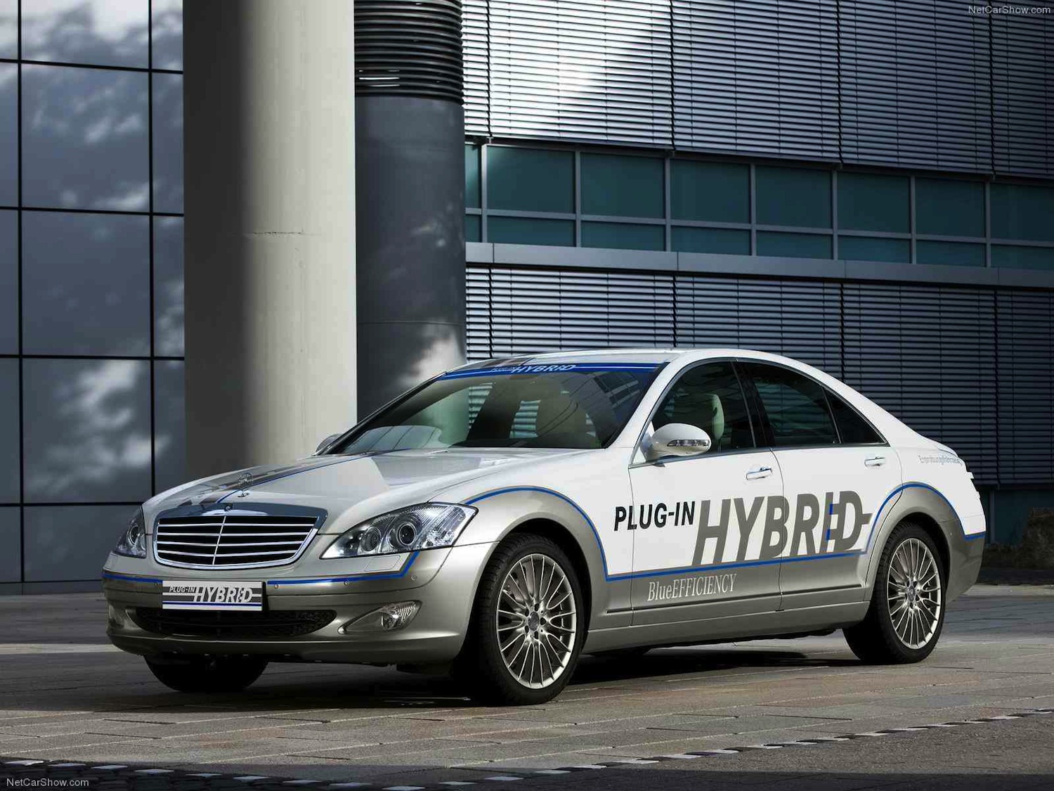 Mercedes S500 Plug-in Hybrid Concept