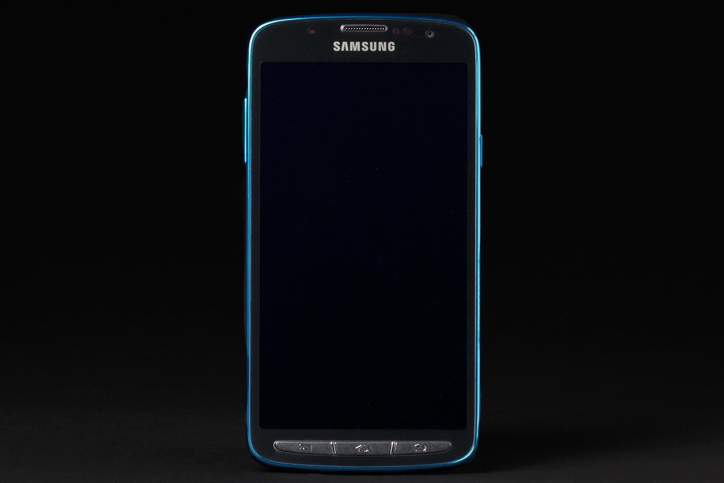 Samsung Galaxy S4 Active review front screen off