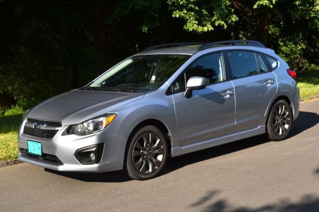 2012 subaru impreza review front right side