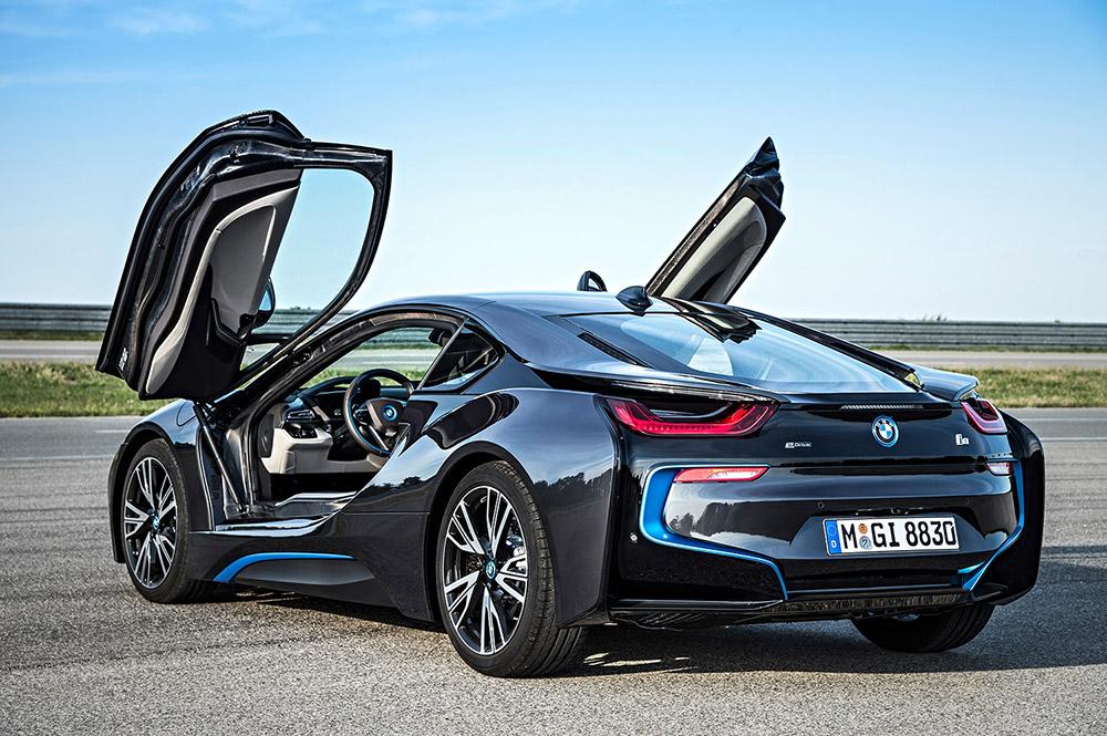 frankfurt 2013 bmw finally unwraps i8 hybrid and its a beauty doorsupback