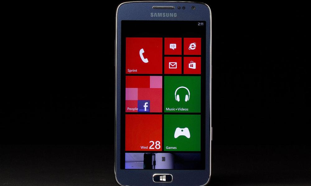 Samsung Ativ S Neo Phone front home