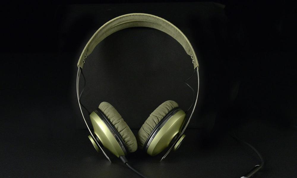 Sennheiser Momentum Headphones front