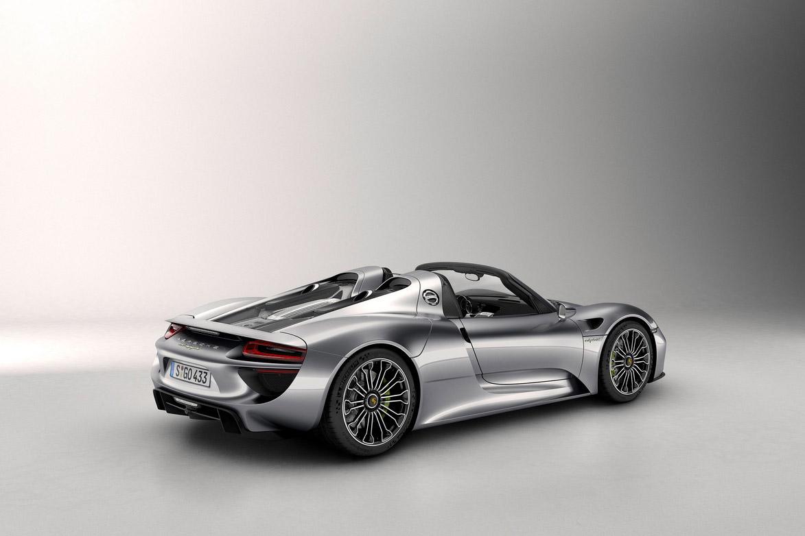 frankfurt 2013 porsche 918 spyder hybrid looks like a million bucks because it is backprofile