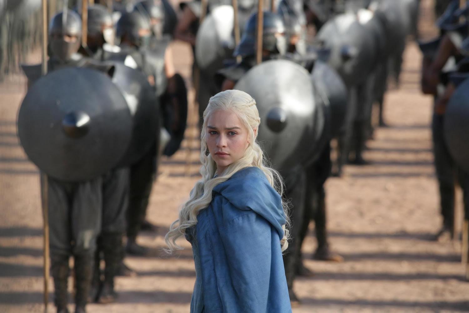 emilia clarke sex game of thrones as daenerys targaryen