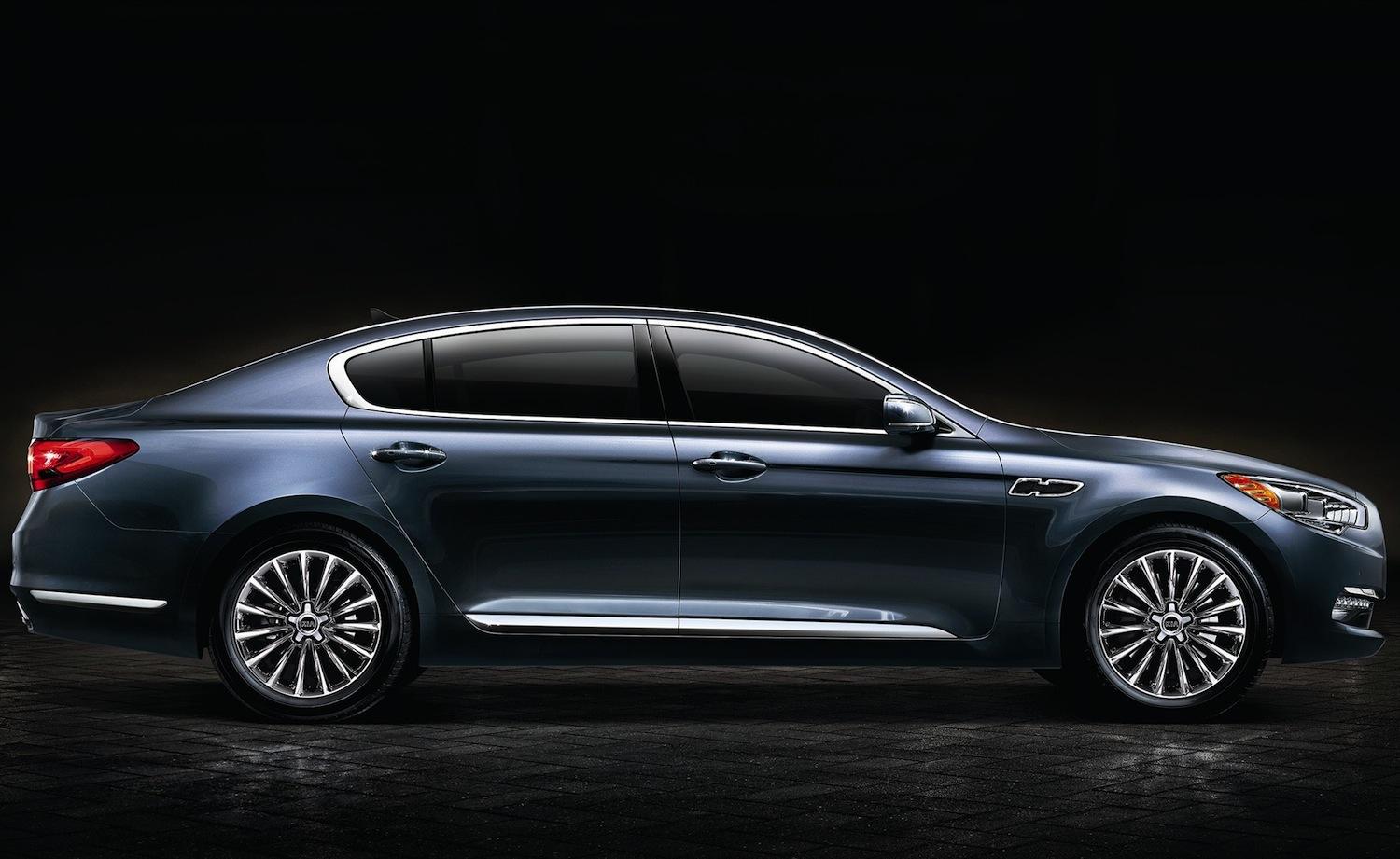 kia confirms 70000 k900 flagship sedan reason