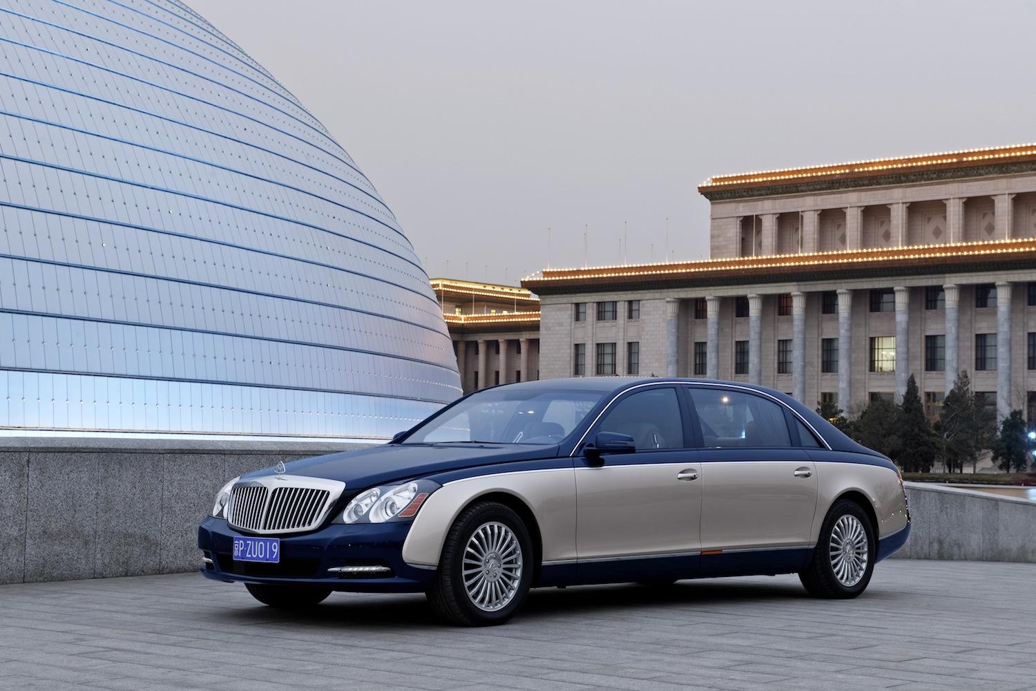 mercedes bringing maybach back billionaires everywhere rejoice