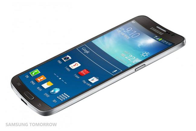 samsung unveils galaxy round smartphone