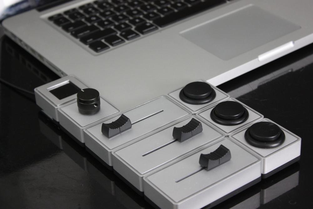 palette modular controller matte aluminum