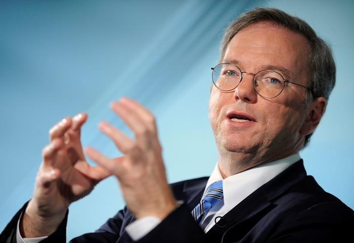 google chief fears surveillance scandal could break the internet eric schmidt