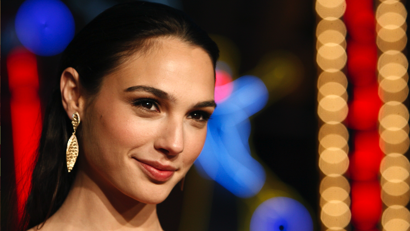 snl gadot nanjiani gal wonder woman