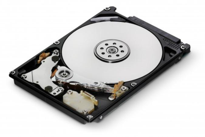 hitachi hard drives reliable says backblaze travelstar 5k750 01