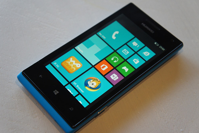 microsoft sell cheap phones china win8