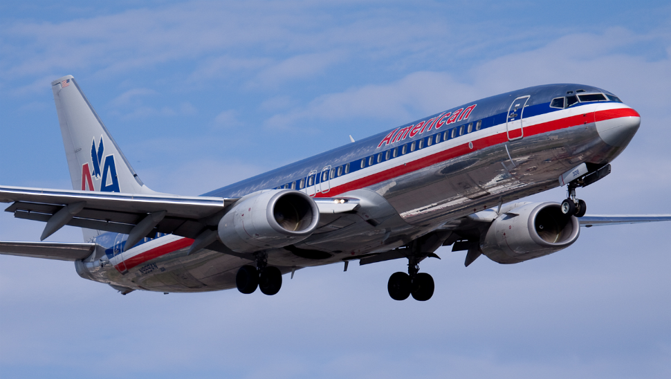 teen tweets terror threat american airlines gets arrested