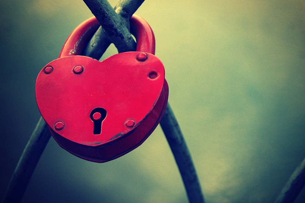 how did the heartbleed openssl bug happen lock