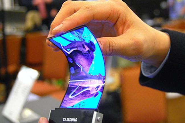 samsungs graphene breakthrough points future bendable devices samsungbendable