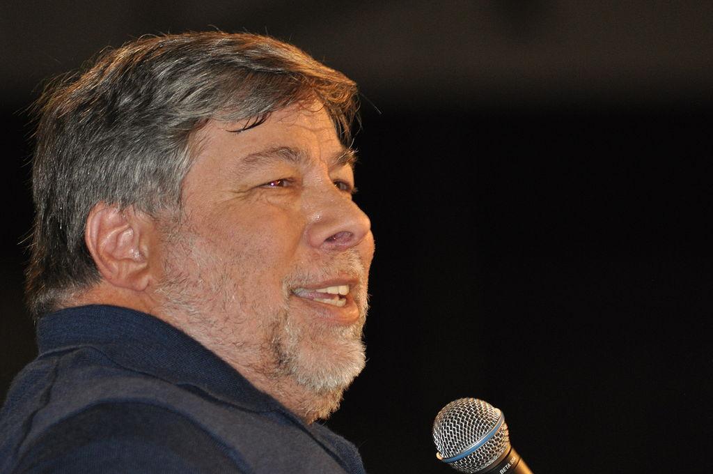 woz on smartwatches apple iwatch steve wozniak