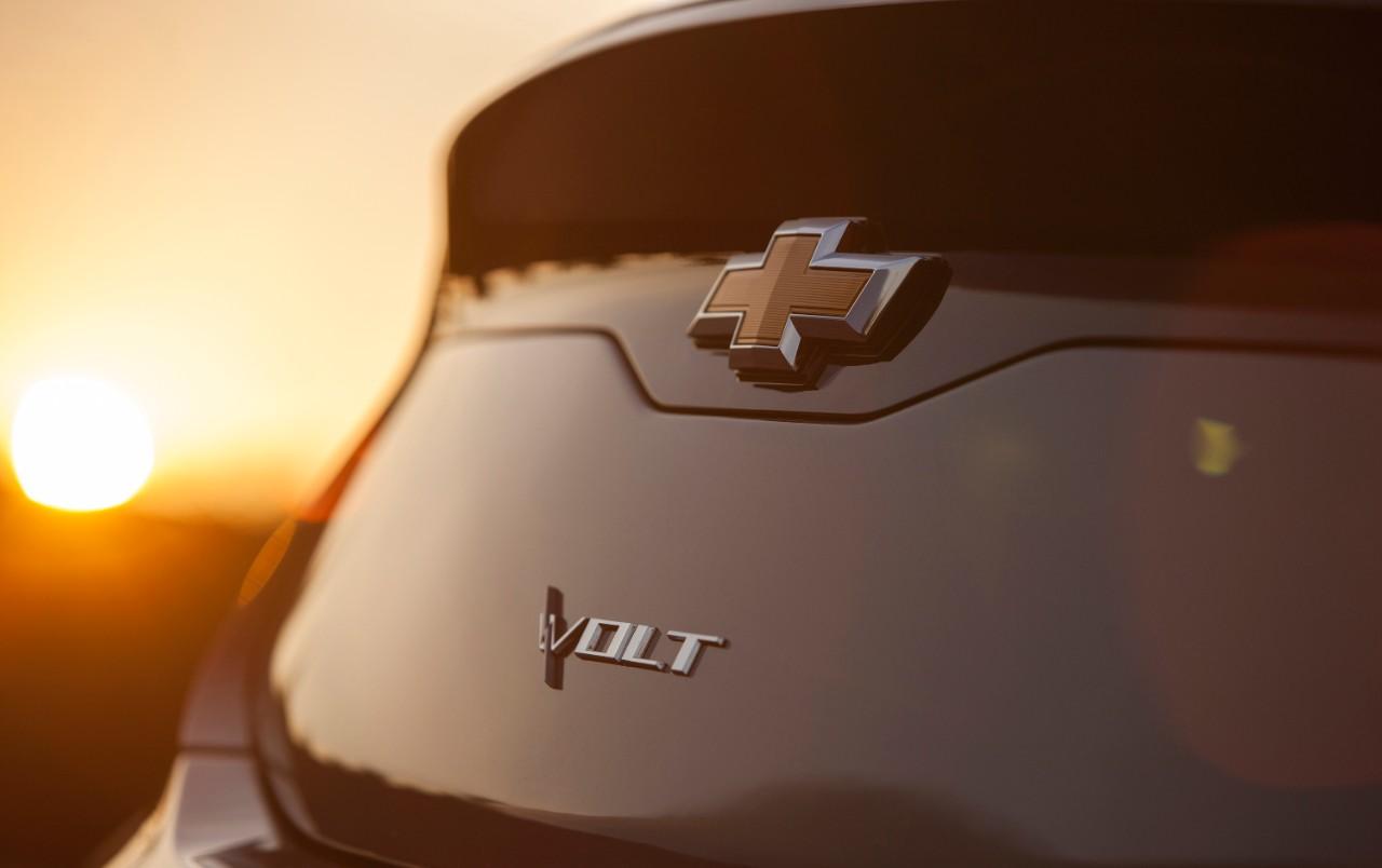 buzz begins next gen chevy volt debut 2015 north american international auto show cq5dam web 1280