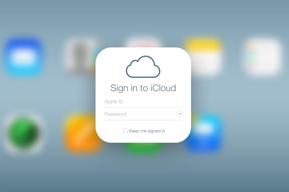 apple gifts greek users a free month of icloud after financial squeeze