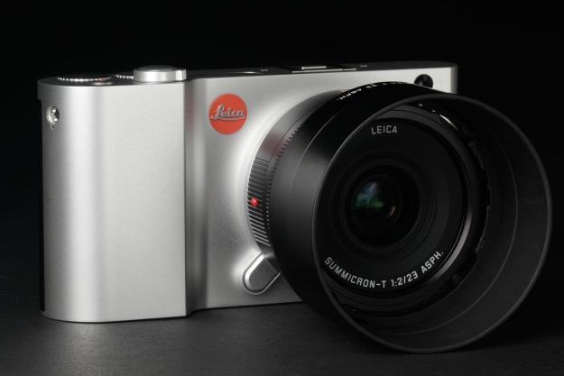 Leica T