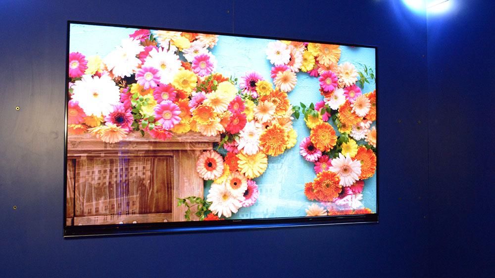 panasonics best 4k uhd tvs ever hit stores hefty price tag panasonic ax900u