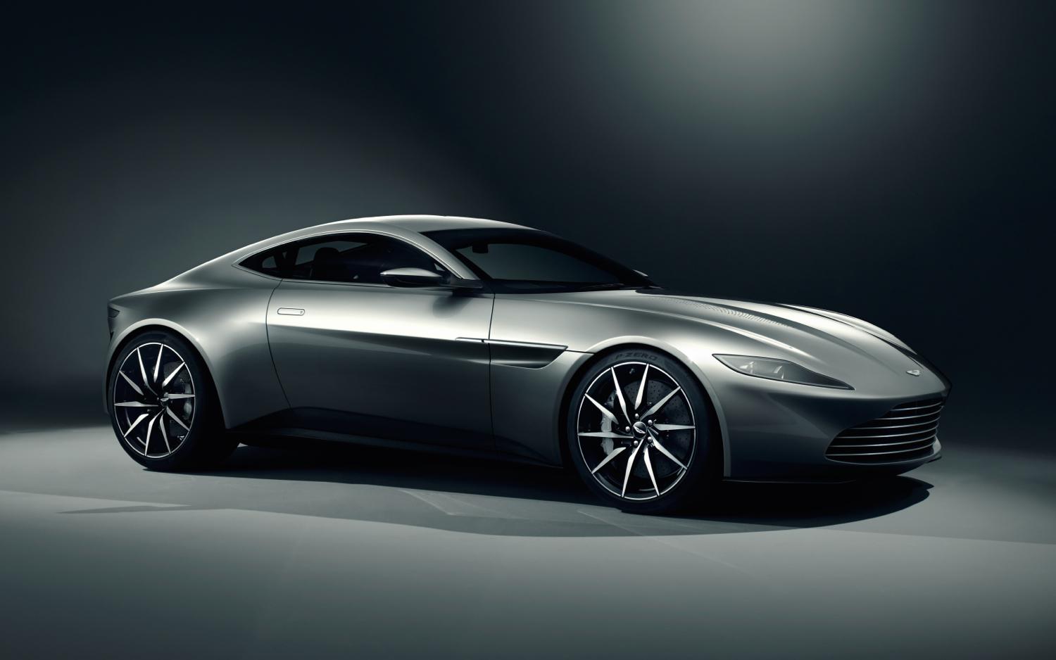 Aston Martin DB10