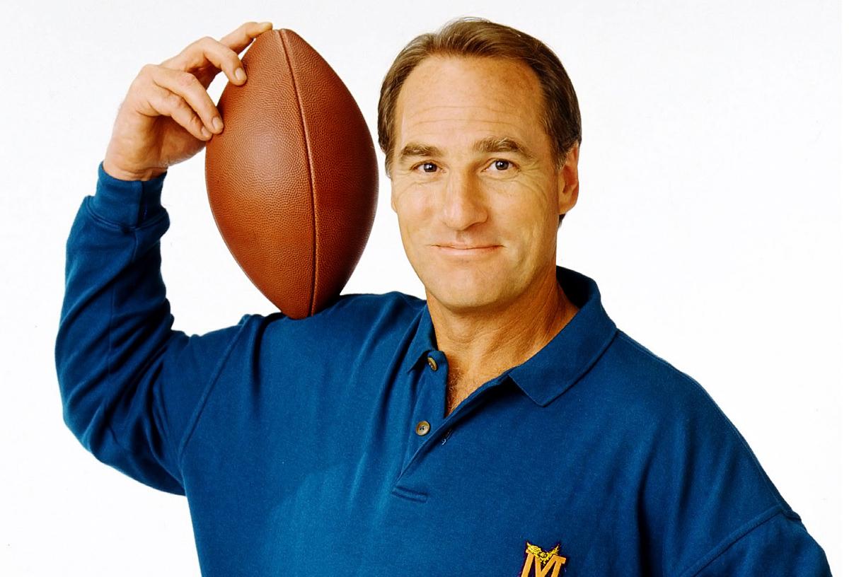 coach nbc series craig t  nelson