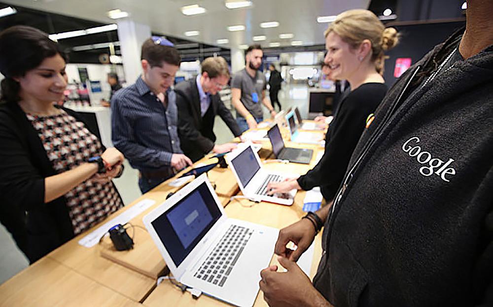 google opens first london store