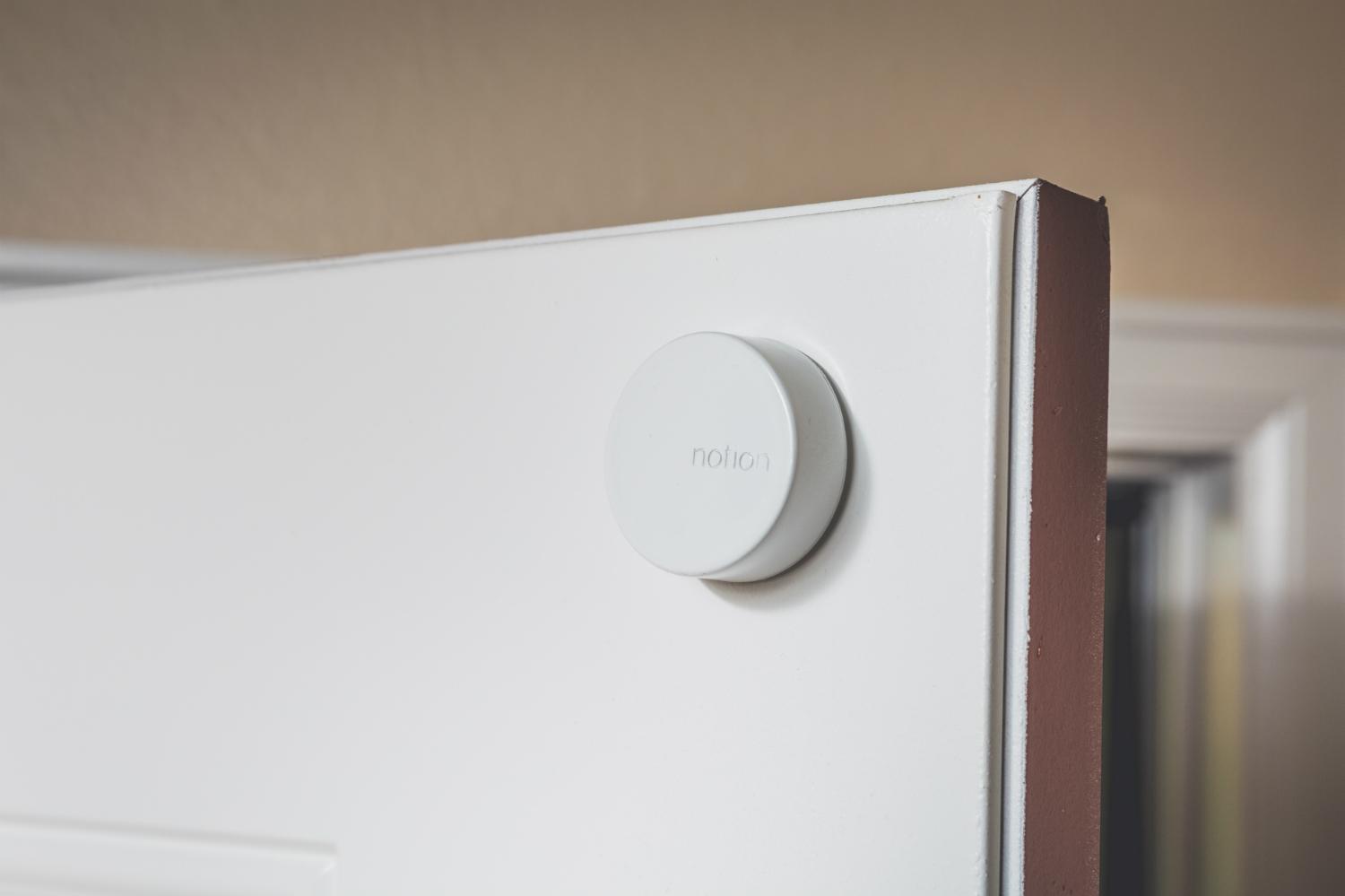 the notion sensor performs eight functions on door