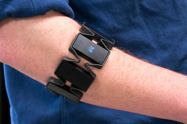 Thalmic Labs Myo Gesture Armband