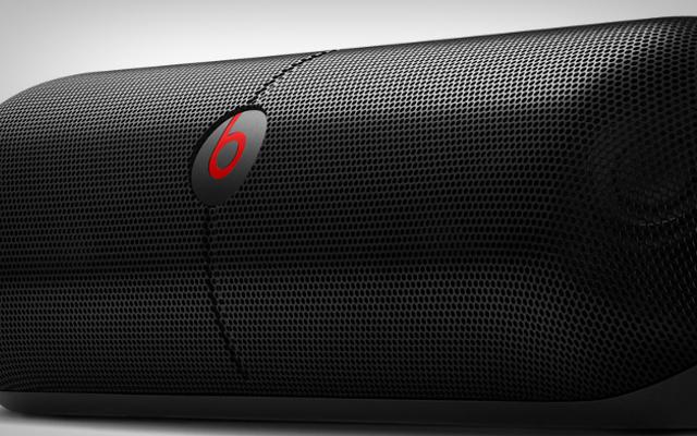 apple recalls beats xl speakers overheating batteries pillxl feat