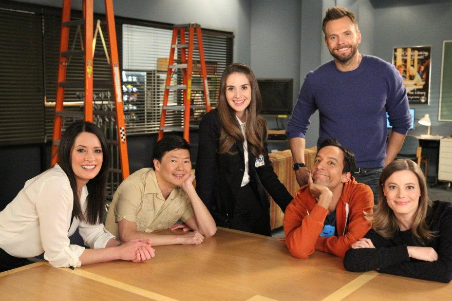 community yahoo seventh season cancelled 150527182559 finale super 169