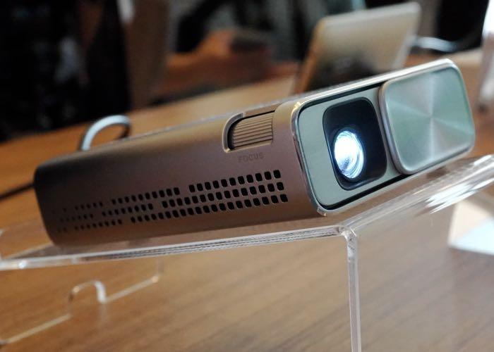 asus e1z pico projector news