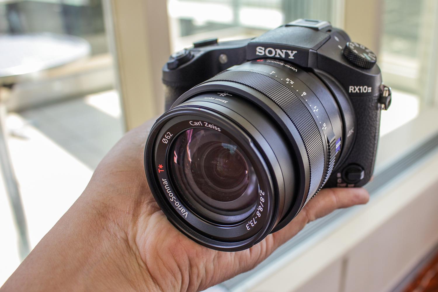 sony rx100 iv rx10 ii news specs hands on front 2