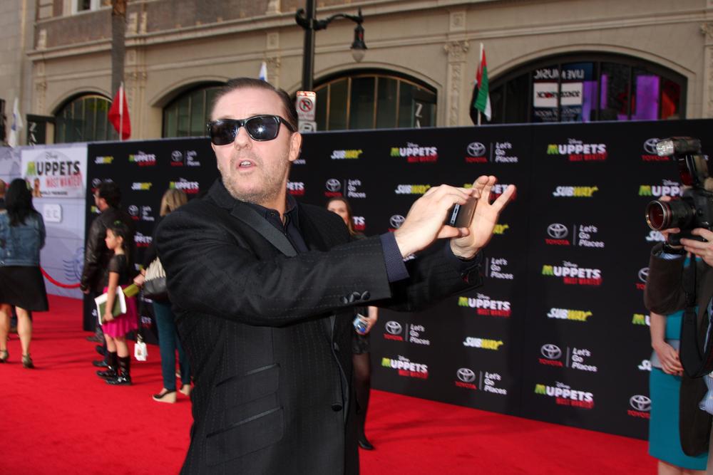 ricky gervais golden globes host