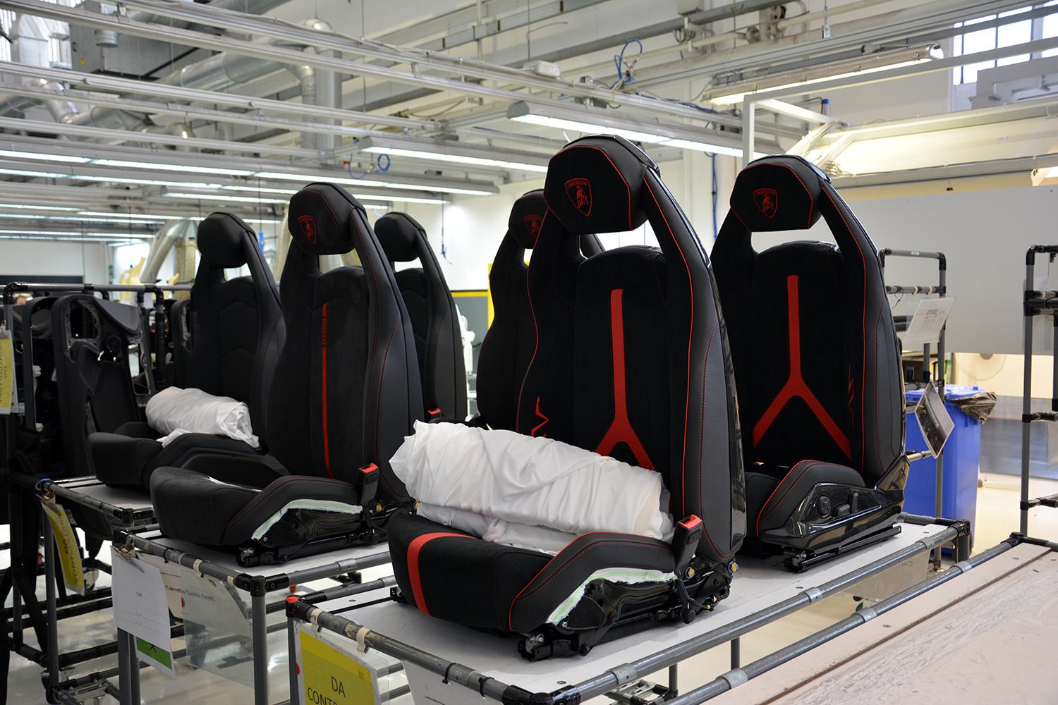 lamborghini factory tour pictures production process 0114