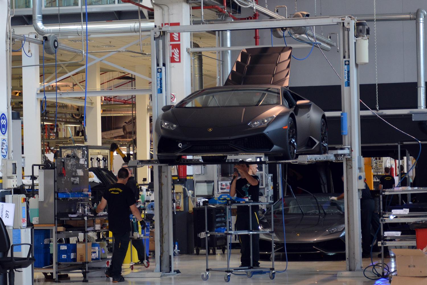 lamborghini factory tour pictures production process 0138b