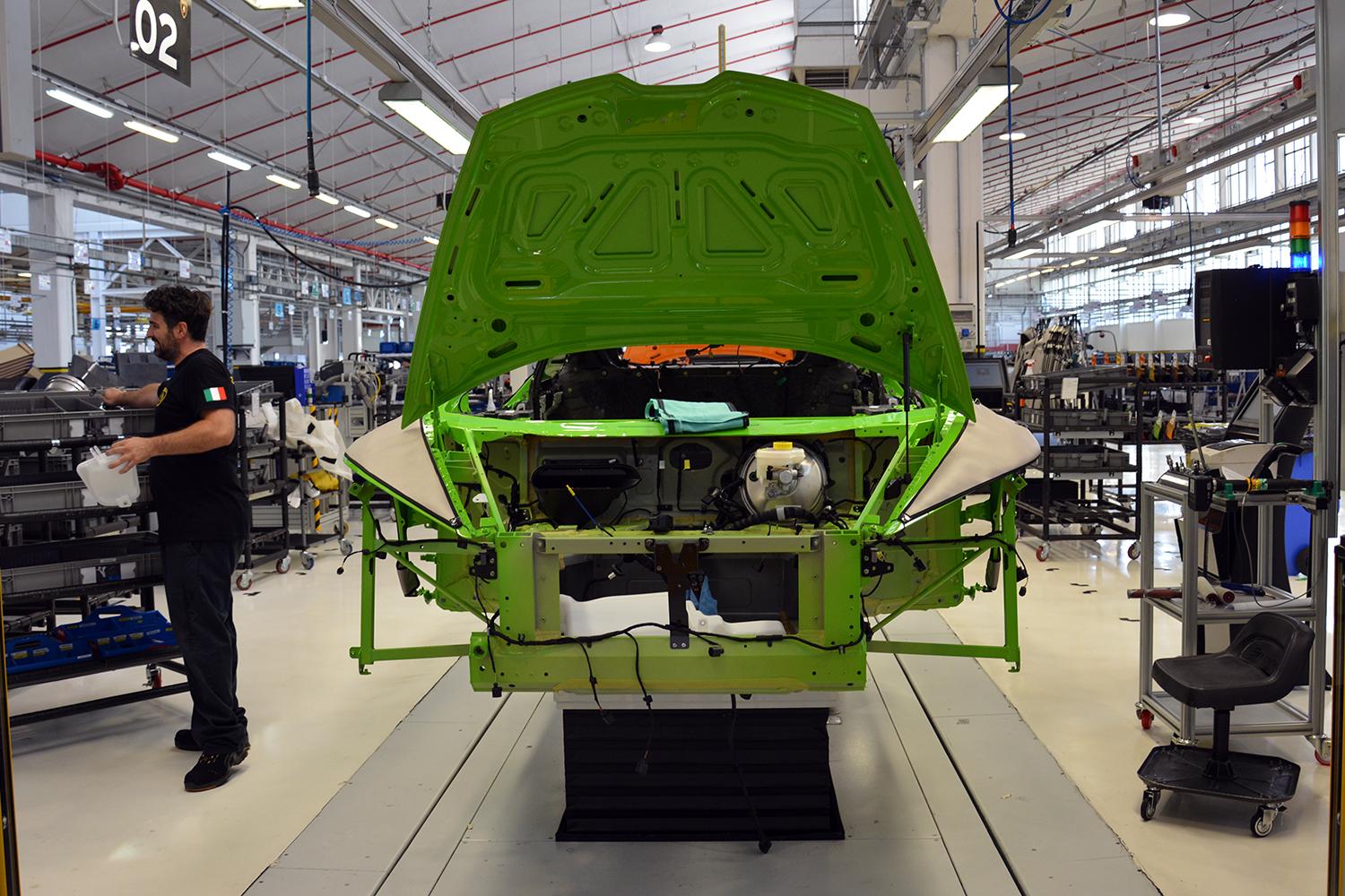 lamborghini factory tour pictures production process 0963