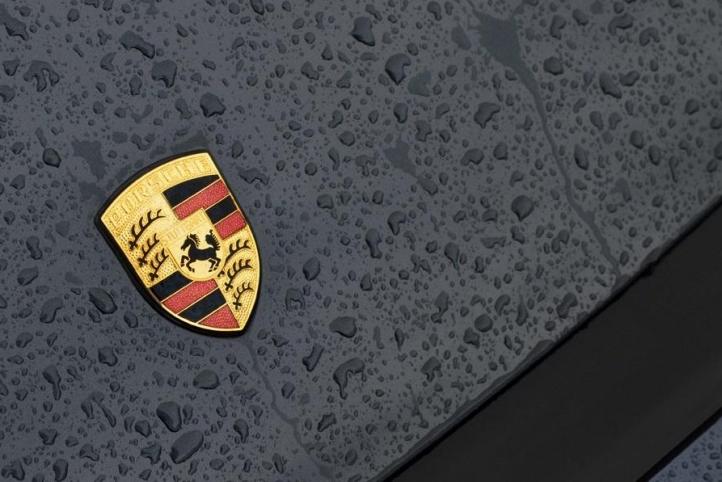 Porsche Logo