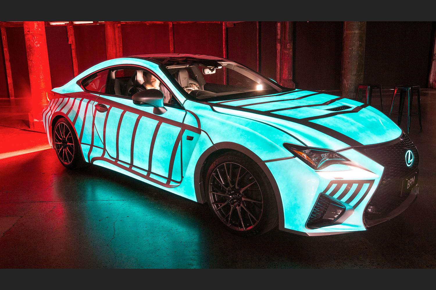 lexus rc f glowing heartbeat paint job pictures video techly lumilor coupe 7